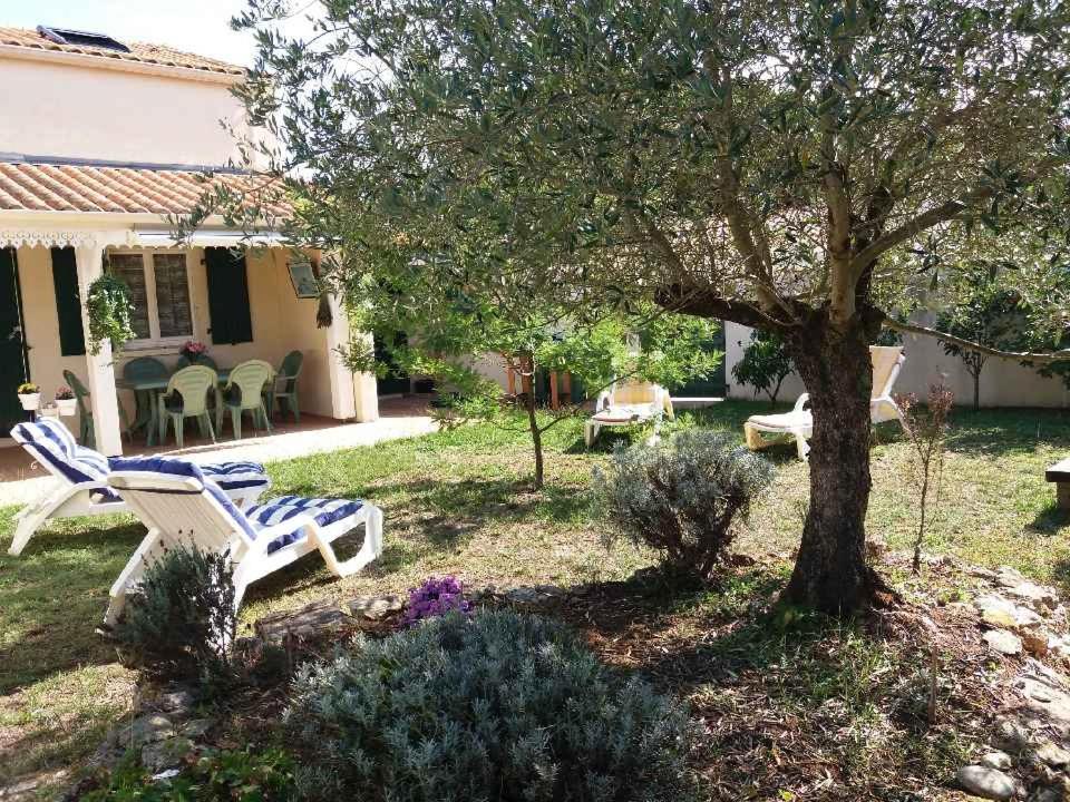 Villa Le Clos De La - Vintage Avec Jardin Privatif- 500m De La - 6 Personnes